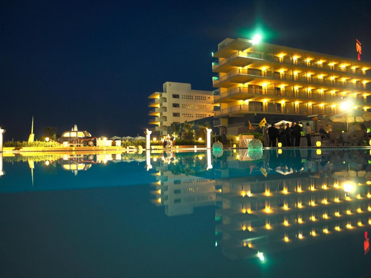Grand Hotel Berti Сільві-Марина Екстер'єр фото